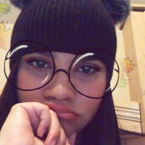 Meet your Posher, Gladys